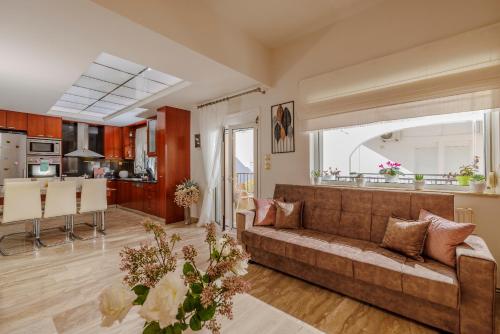 Satisfy Holiday Escape Apartment for 2 7 Pax — 4-Star Luxury Hotel in Hersonissos, Greece