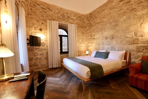 Petrakis Inn — Jerusalem — photo 2