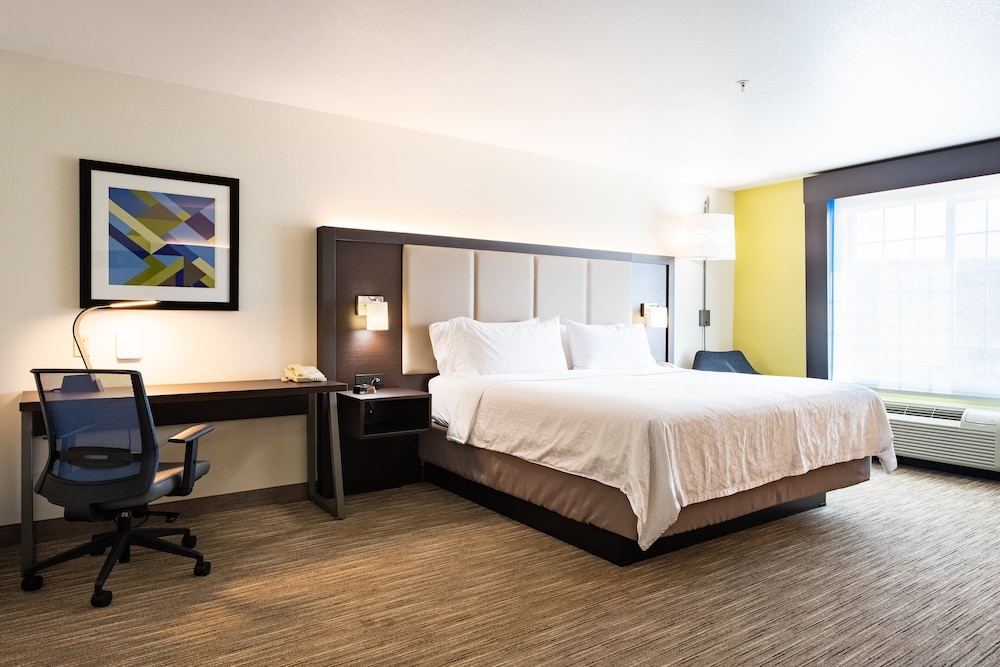 Holiday Inn Express & Suites Evanston By IHG - photo 24