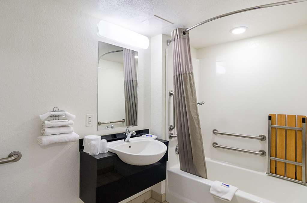 Motel 6 Denver CO Downtown - photo 29