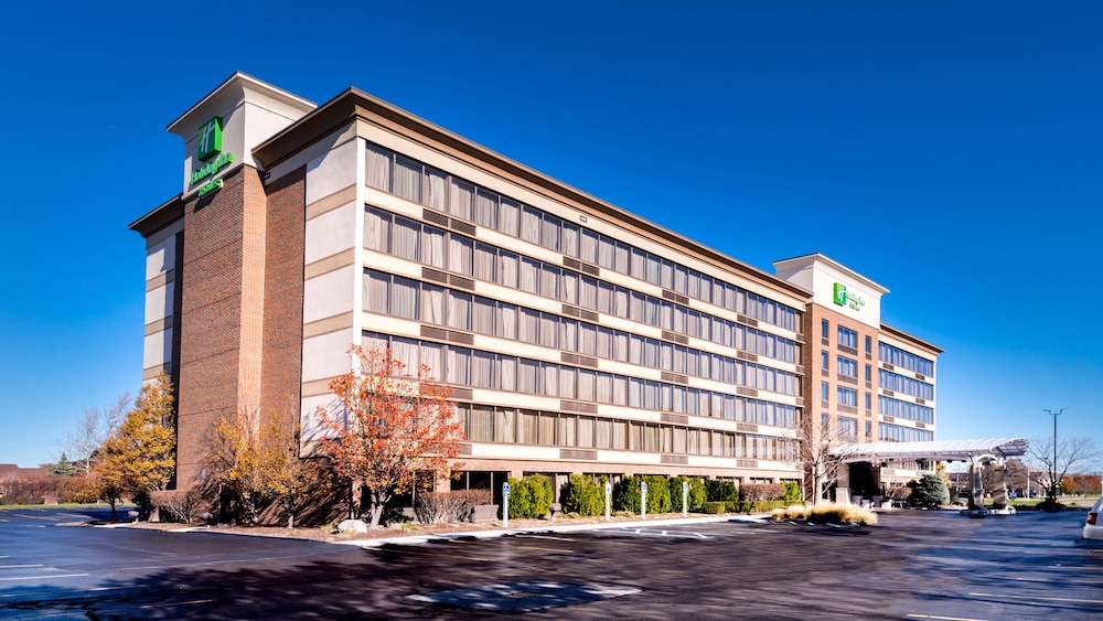 Holiday Inn Hotel & Suites Warren by IHG - featured photo