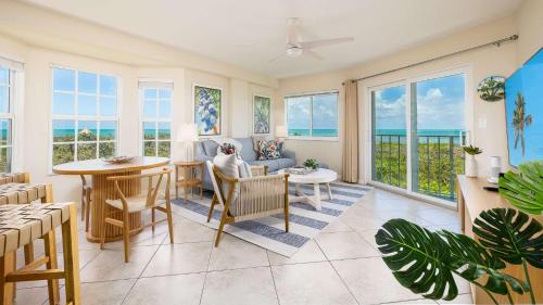 Marina And Ocean View 2 Bed 2 Bath End Unit 4201 — Tavernier