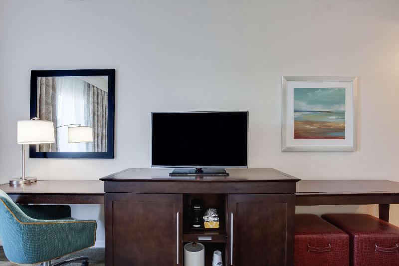 Hampton Inn & Suites Deland - photo 50