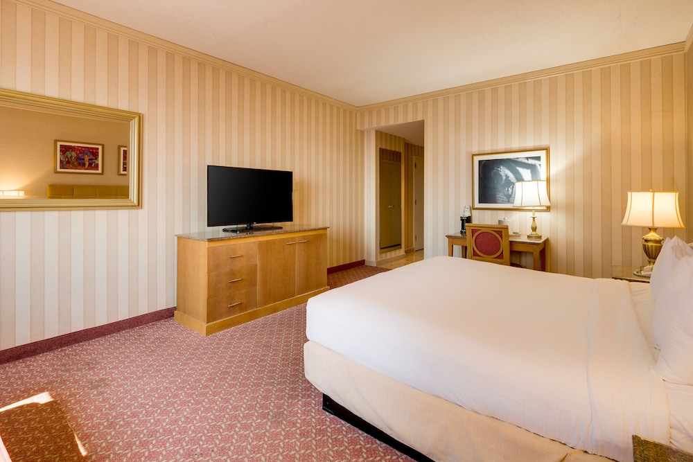 Showboat Hotel Atlantic City - photo 30