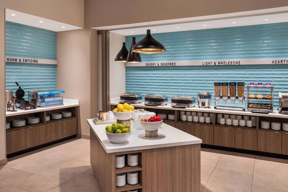 Home2 Suites by Hilton Ankeny - photo 45