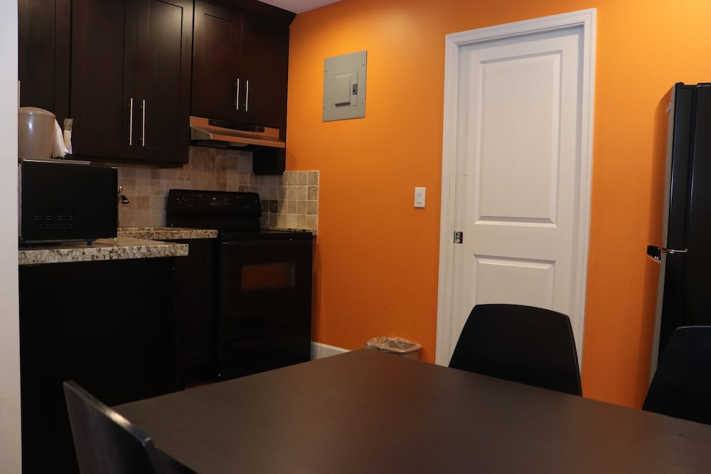 Curtis Inn & Suites - photo 15