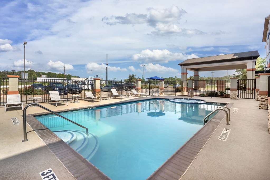 Best Western Carthage Inn & Suites - photo 4