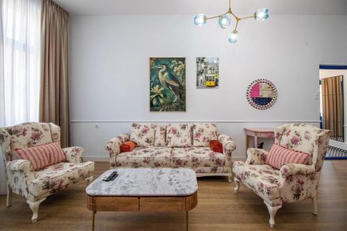 Charming apartment downtown Tbilisi