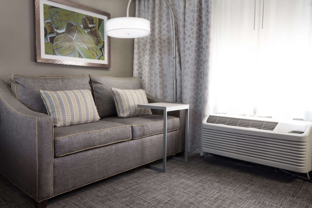 Hampton Inn & Suites Dallas DFW Airport North Grapevine - photo 16