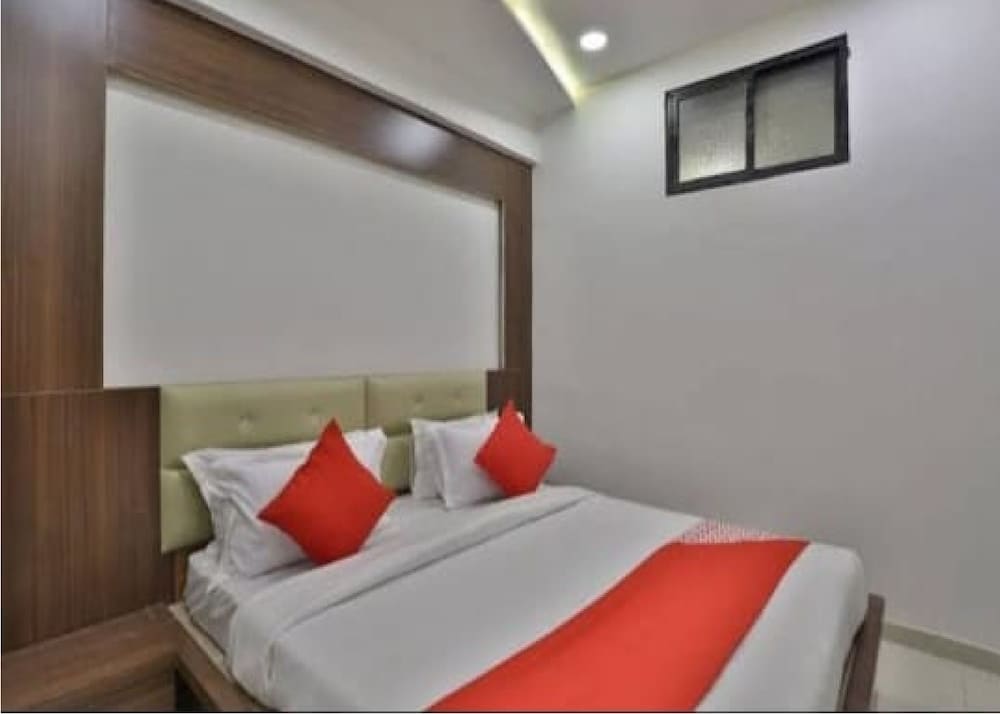 Hotel Dev Palace — Ahmedabad — photo 4
