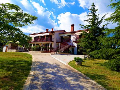 Apartment Eda — 4-Star Luxury Hotel in Labin, Croatia