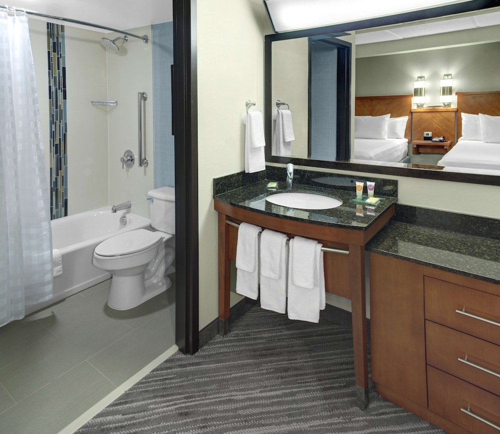 Hyatt Place Louisville East - photo 13