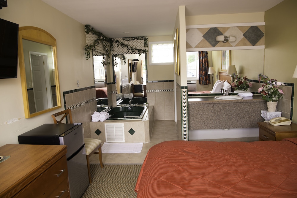 Capri inn and Suites - photo 14