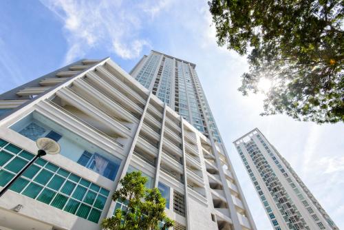Straits Garden Suites by The Homestay Helper — 4-Star Luxury Hotel in George Town, Malaysia