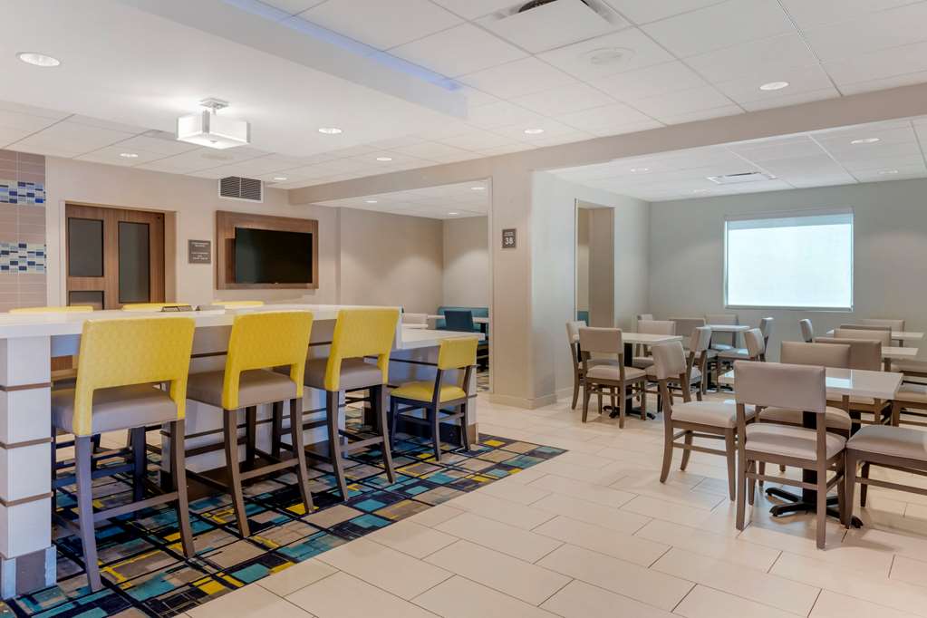 Comfort Inn & Suites Melbourne Viera - photo 40