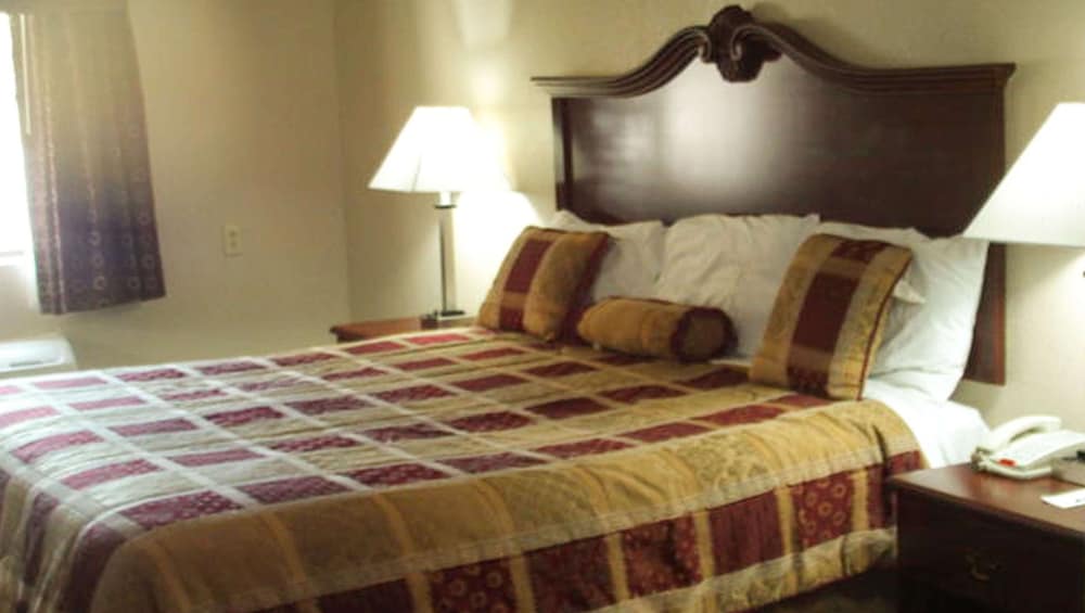 Western Motel Inn and Suites Hazlehurst - photo 15