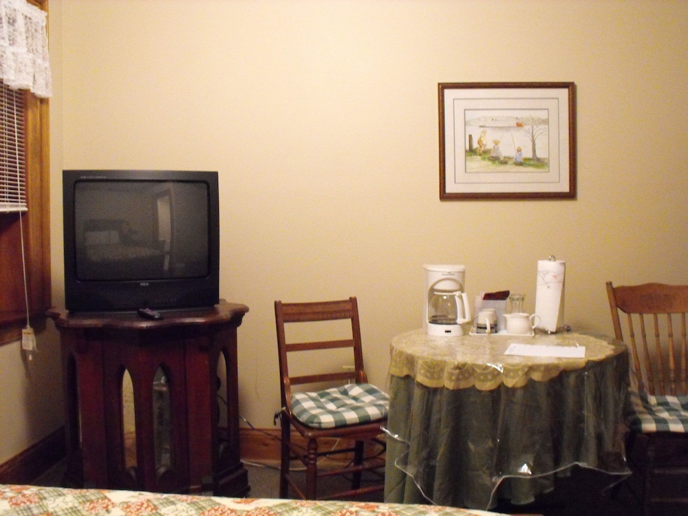 Empire House Hotel - photo 12