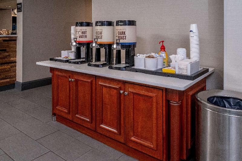 Hampton Inn Charleston Downtown - photo 99