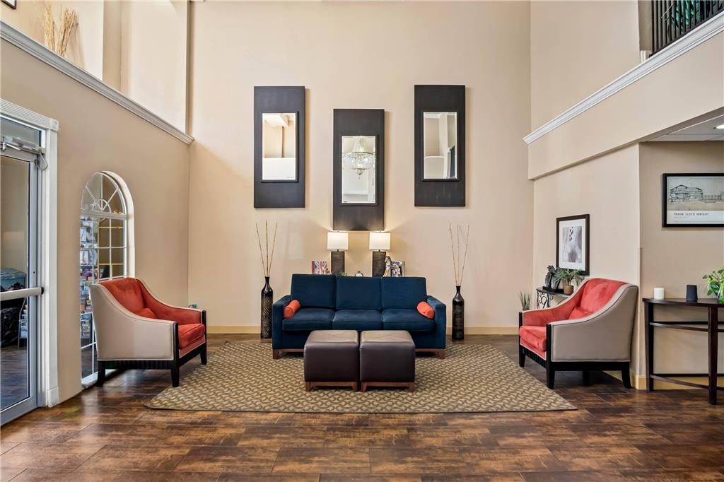 Quality Suites Irving Las Colinas - photo 6
