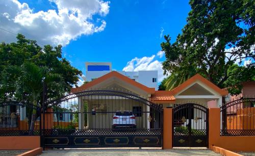 Casa Corona Plaza — 4-Star Luxury Hotel in Santiago De Los Caballeros, Dominican Republic