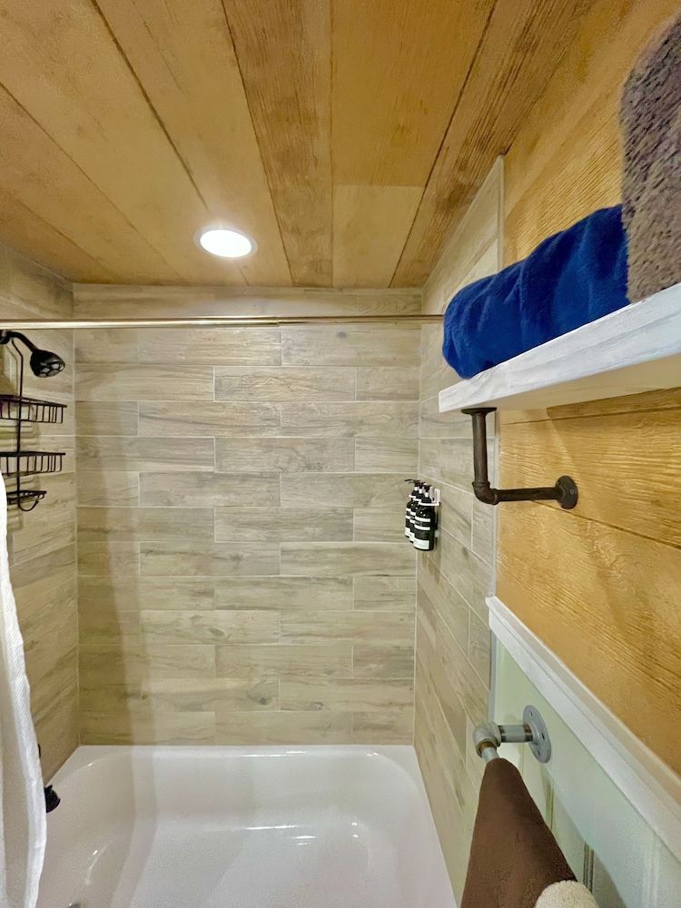The Alexander at Creek Road - photo 208