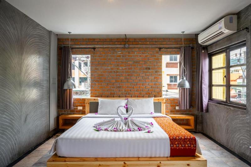 Unotel Karon Beach - last minute hotel in Phuket