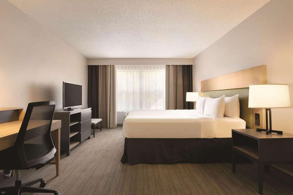 Country Inn & Suites by Radisson Brooklyn Park Brooklyn Center MN - photo 9