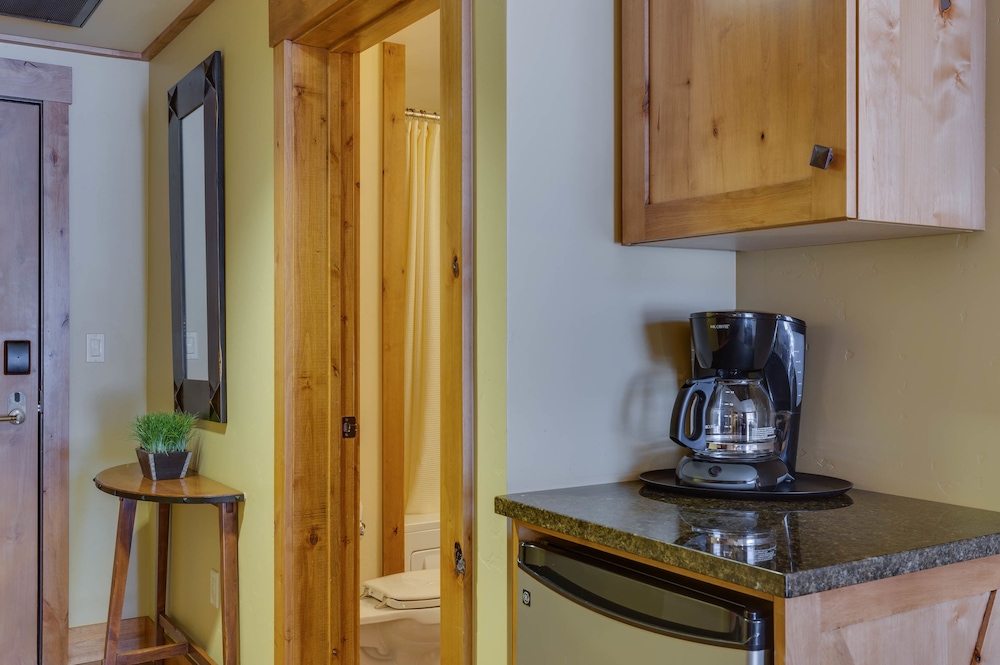 The Lodge at Bronze Buffalo Ranch - photo 21