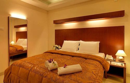 Dhanunjayas Luxury Hotel in Hosur, India