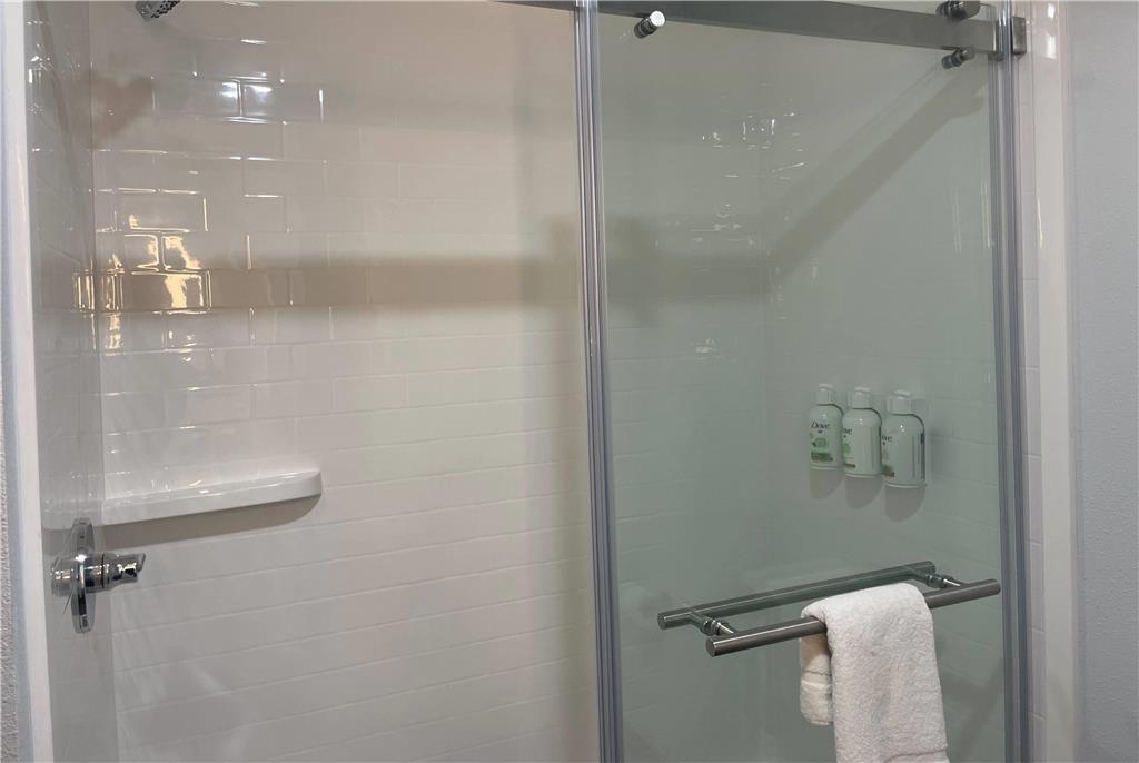 La Quinta Inn & Suites by Wyndham Olive Branch - photo 13