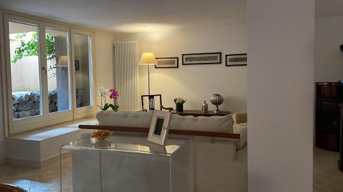 Casa Fiorita Appia Antica — 4-Star Luxury Hotel in Rome, Italy