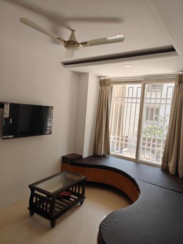 Spacious 1 BHK Apartment in Sanpada 9 mins from Vashi Station