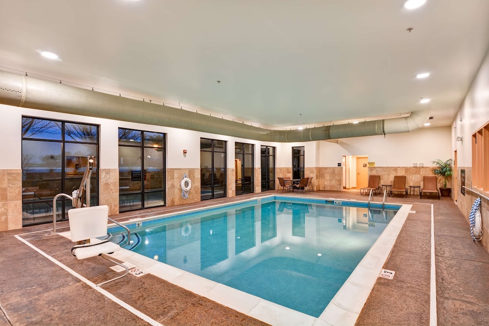 Hampton Inn Hendersonville - photo 33