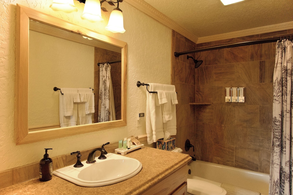 Yellowstone Gateway Inn - photo 102