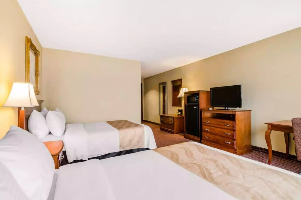 Precious Hotel - photo 12