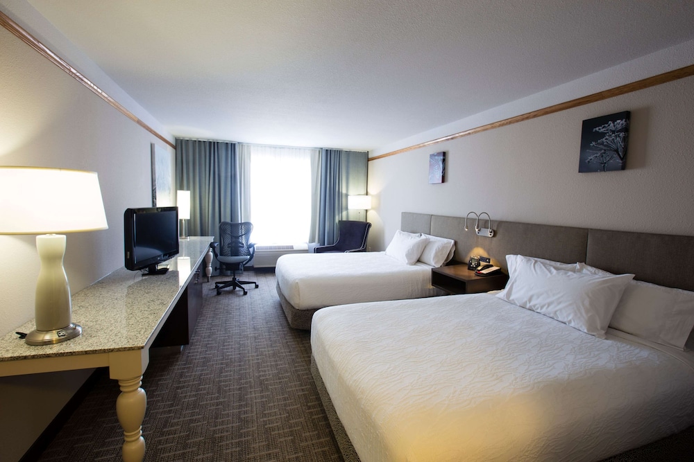Hilton Garden Inn Grand Forks UND - photo 12