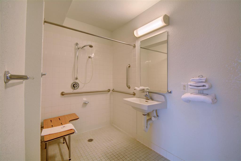 Motel 6 Wethersfield CT Hartford - photo 23