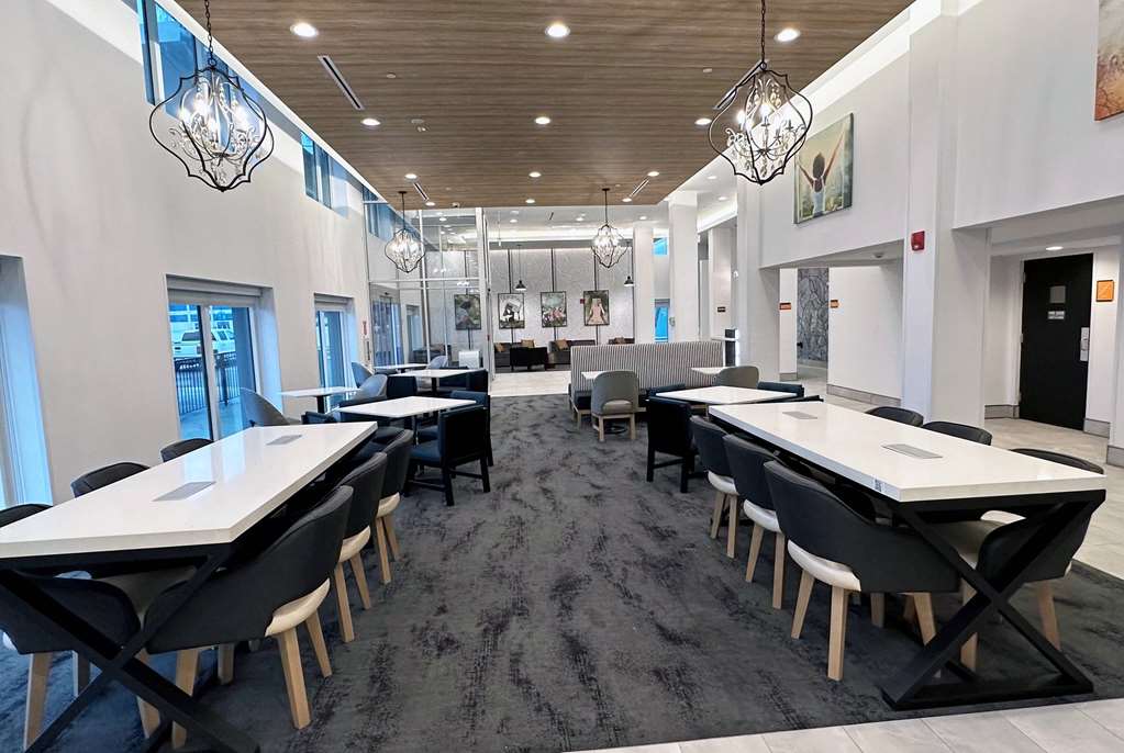 La Quinta by Wyndham Chicago O'Hare Airport - photo 7