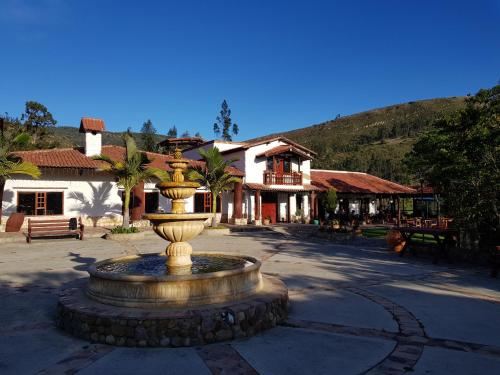 Hacienda Buenos Aires En Iza — Iza