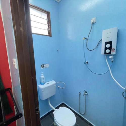 Memory Lane Tioman — Unknown City — photo 4