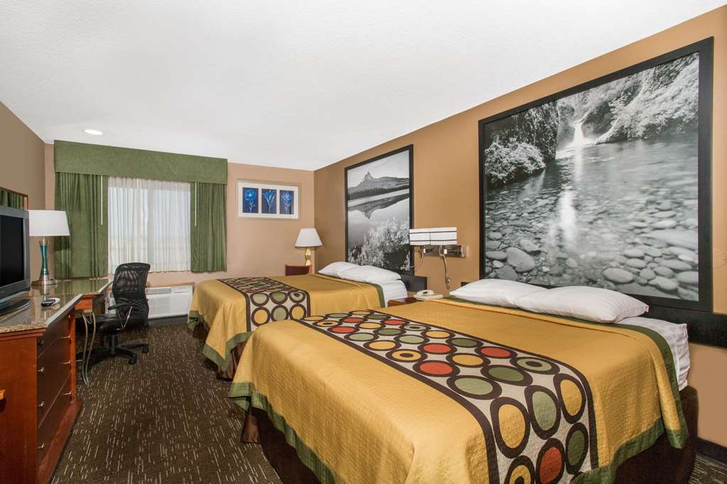 Super 8 by Wyndham Baker City - photo 13