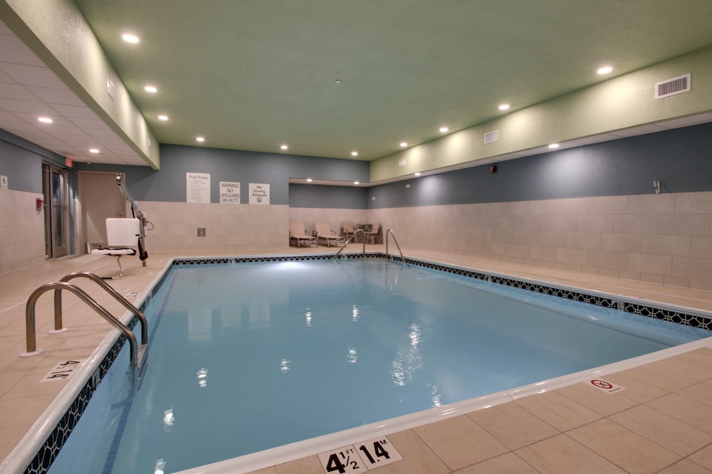 Holiday Inn Express & Suites Mount Vernon by IHG - photo 23