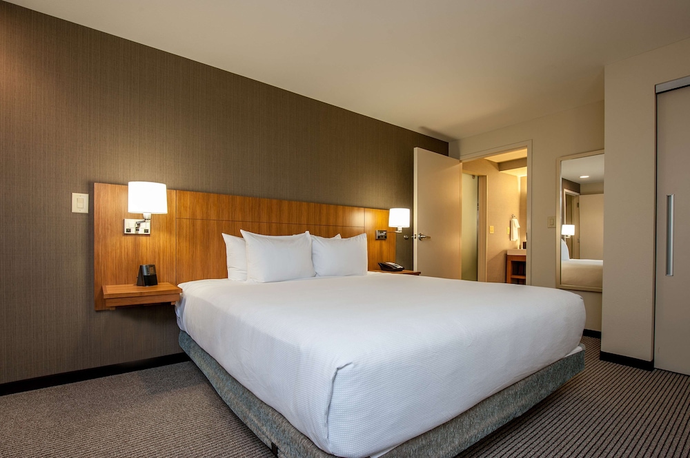 Hyatt Place Bowling Green - photo 8