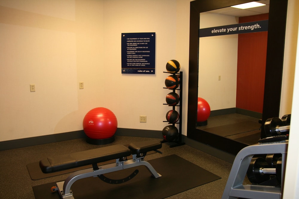 Hampton Inn Pine Grove - photo 46