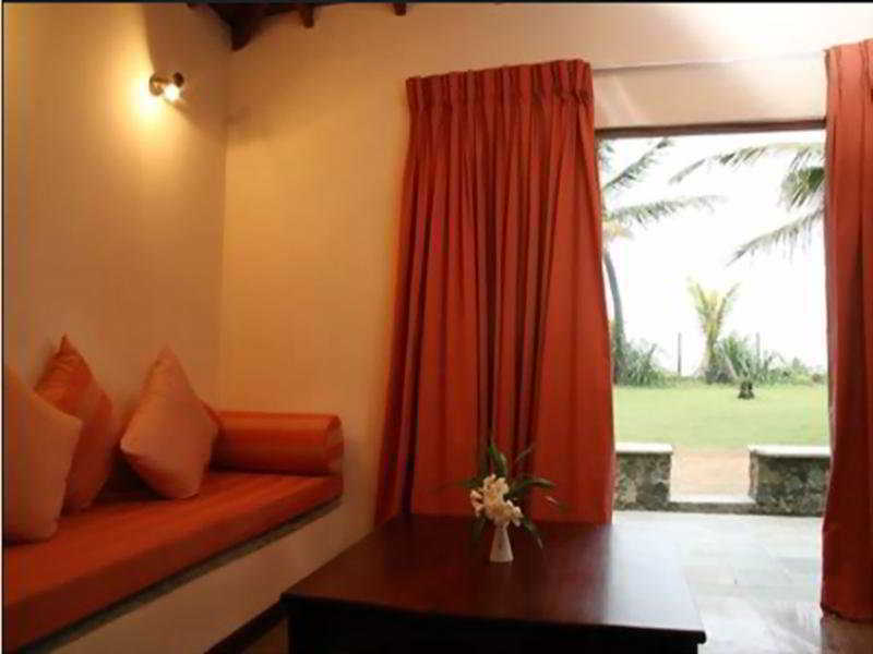 Kosgoda Beach Resort - carbon neutral hotel in Colombo