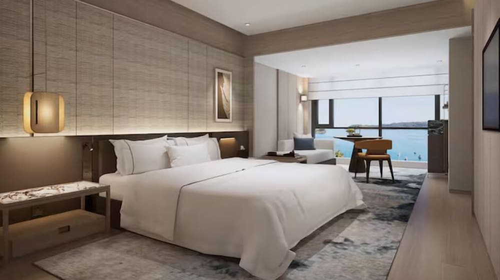 Weihaiwei Hotel — 4-Star Luxury Hotel in Weihai, People's Republic of China