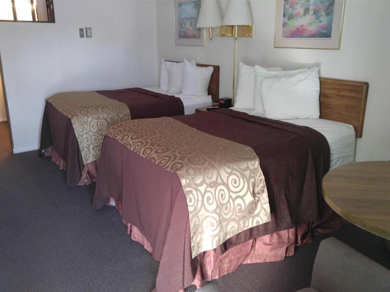 Americas Best Value Inn North Platte - photo 7