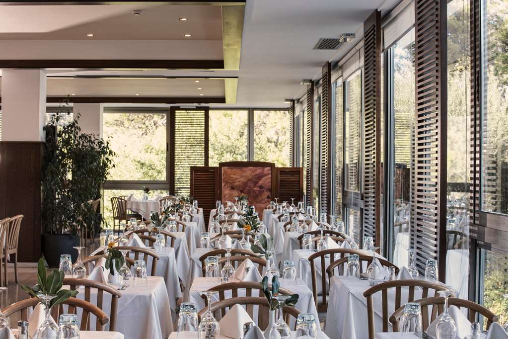 מזון ומשקאות