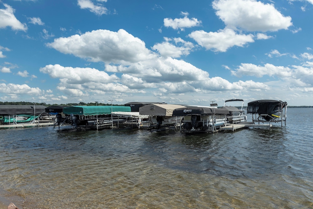 Holiday Inn Detroit Lakes by IHG - photo 49