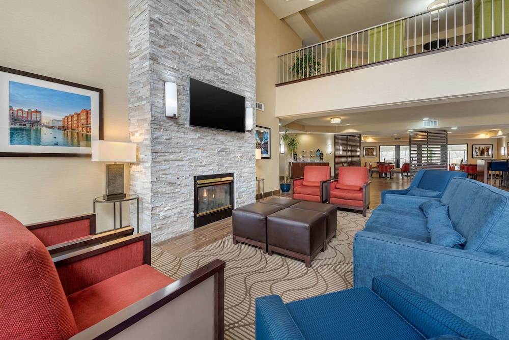 Comfort Suites Lafayette University Area - photo 7